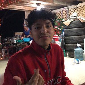 Meet your Posher, Alex